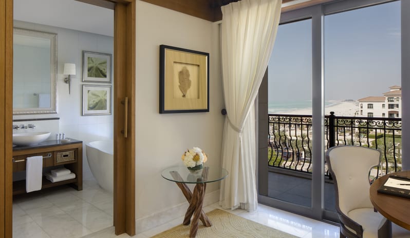 middle-east-holidays-abu-dhabi-st-regis-saadiyat-island-resort-hotel-superior-room